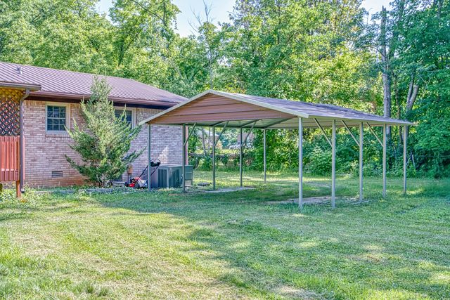 125 Ensor Dr, Cookeville, TN 38501