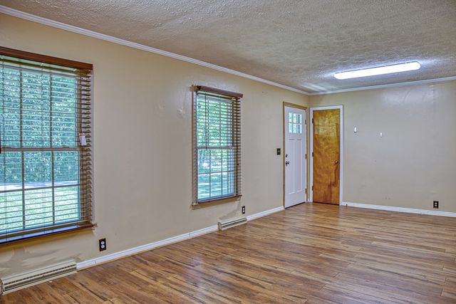 125 Ensor Dr, Cookeville, TN 38501