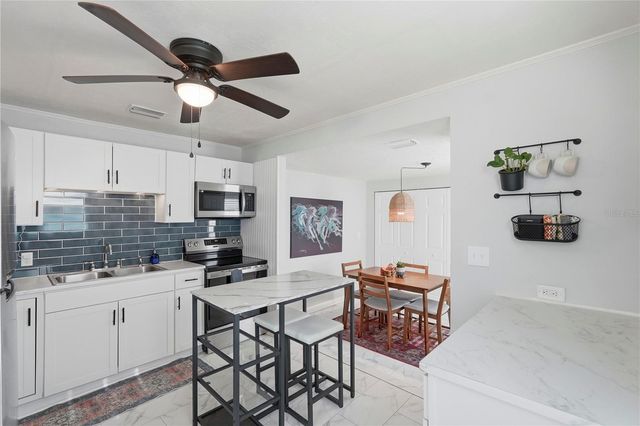 2850 15TH AVENUE N, St Petersburg, FL 33713