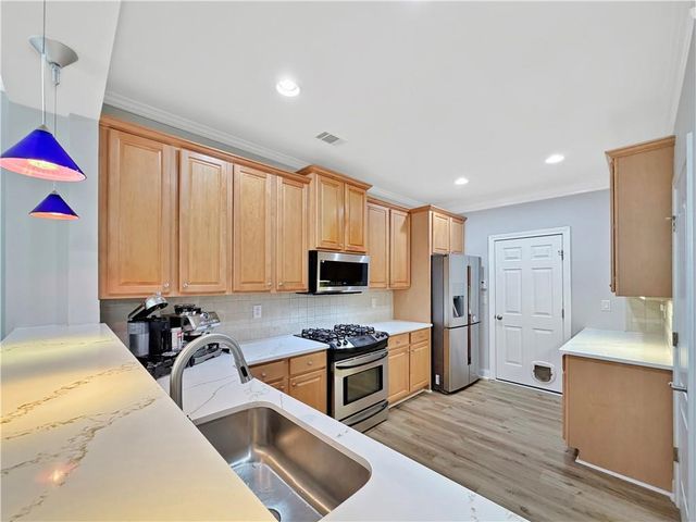 2502 Gadsen Walk, Duluth, GA 30097