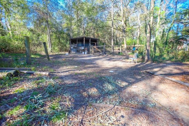 2876 Ted Trout Drive, Hudson, TX 75904