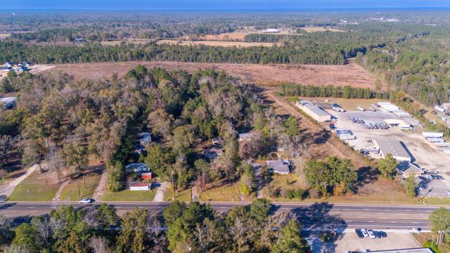 2876 Ted Trout Drive, Hudson, TX 75904