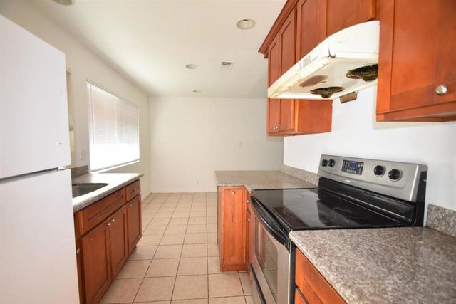 488 S Sunset Avenue, San Jose, CA 95116