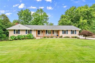 1971 Beechwood Boulevard NW, Gainesville, GA 30504