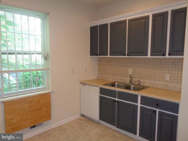 1739 W BERKS ST, Philadelphia, PA 19121