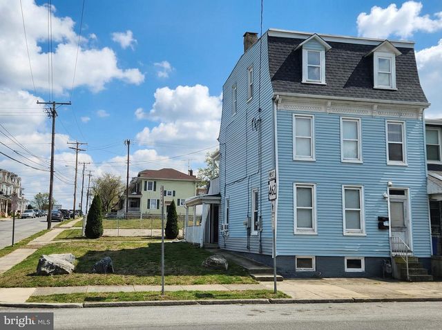 1150 E PHILADELPHIA ST, York, PA 17403