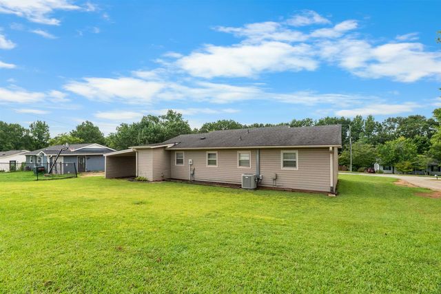 114 Blueberry Lane, Inman, SC 29349