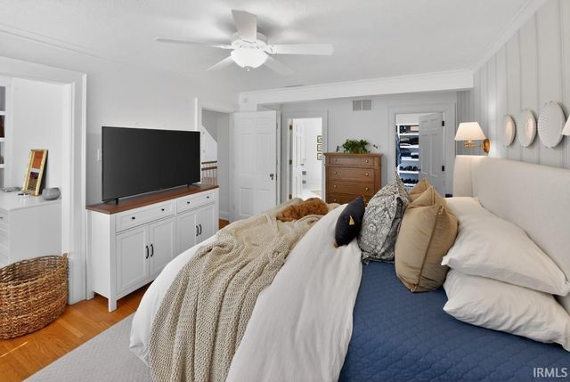 1901 Greenleaf Boulevard, Elkhart, IN 46514