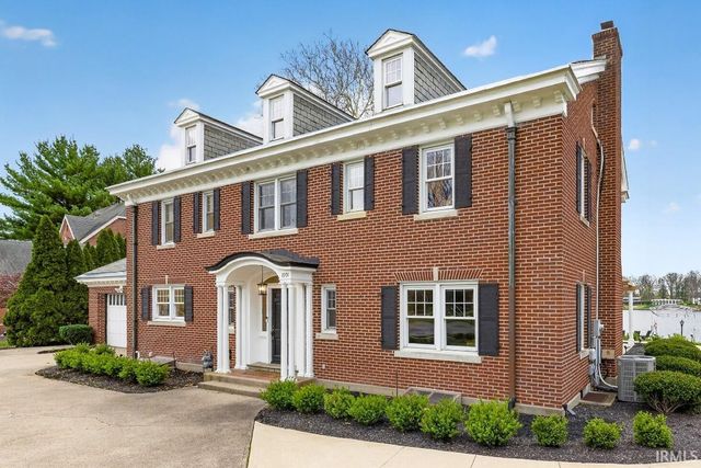 1901 E Greenleaf Boulevard, Elkhart, IN 46514