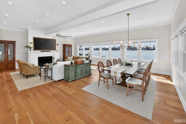 1901 Greenleaf Boulevard, Elkhart, IN 46514