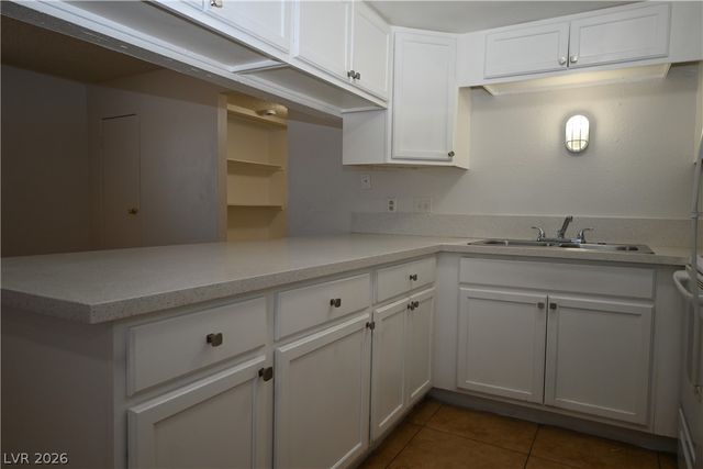 302 Eastminister Court A, Henderson, NV 89015