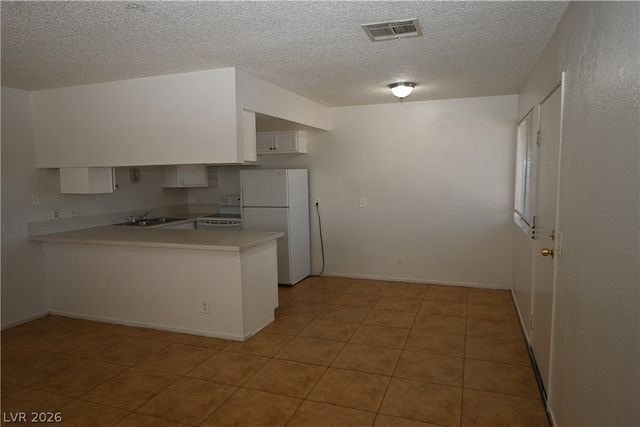 302 Eastminister Court A, Henderson, NV 89015