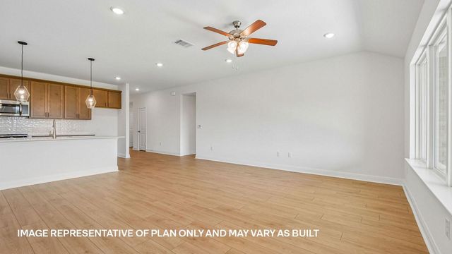 14720 Flying Aster LN, Manor, TX 78653