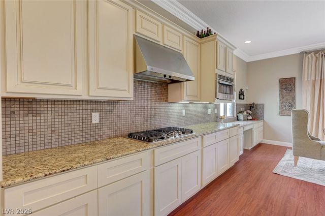 15 Bel Air Greens Circle, Las Vegas, NV 89141