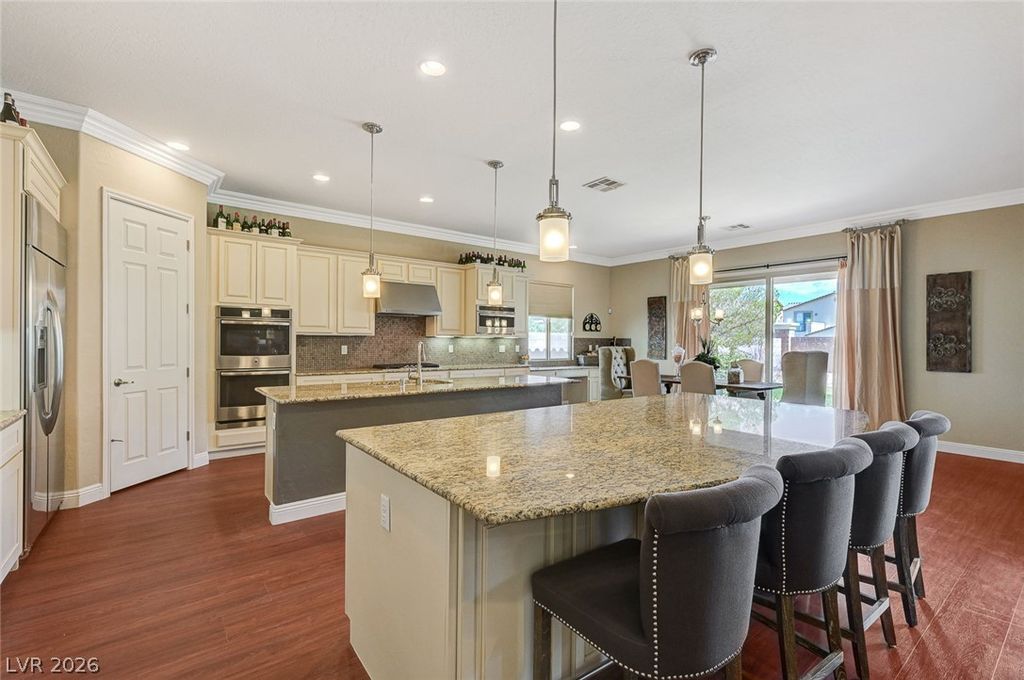 Image 10 of property listing at 15 Bel Air Greens Circle, Las Vegas, NV 89141