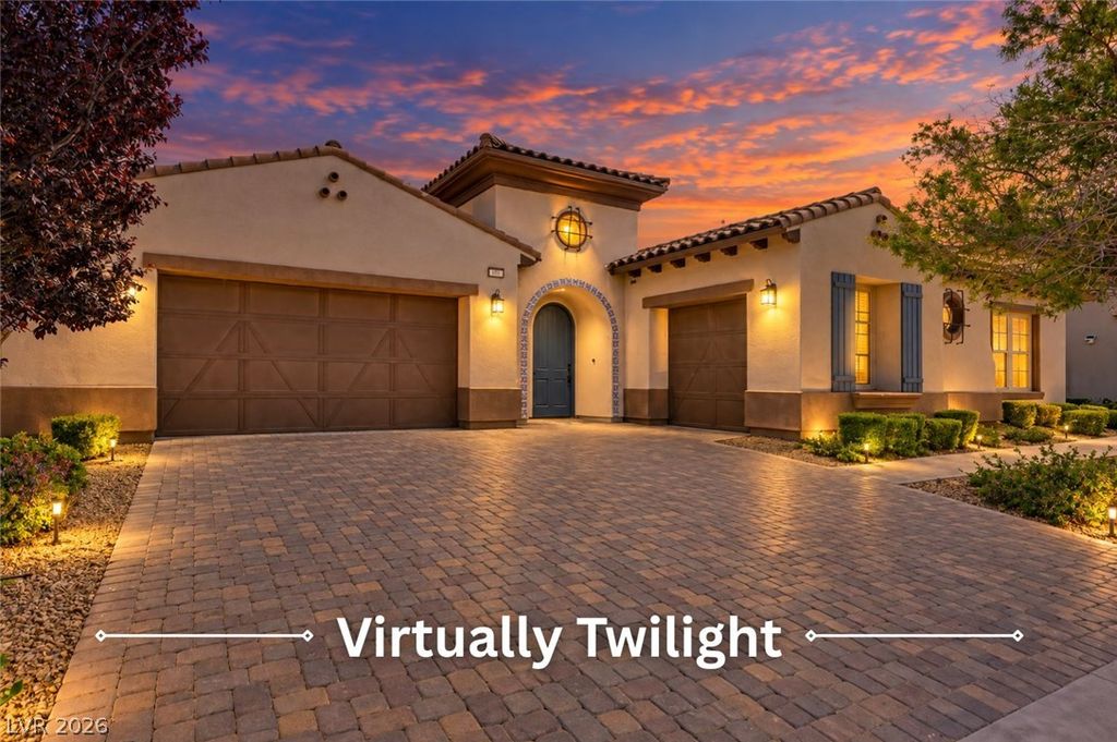 Image 2 of property listing at 15 Bel Air Greens Circle, Las Vegas, NV 89141
