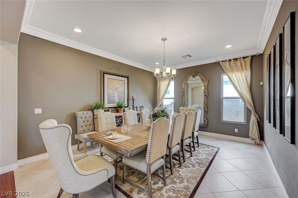 Image 20 of property listing at 15 Bel Air Greens Circle, Las Vegas, NV 89141