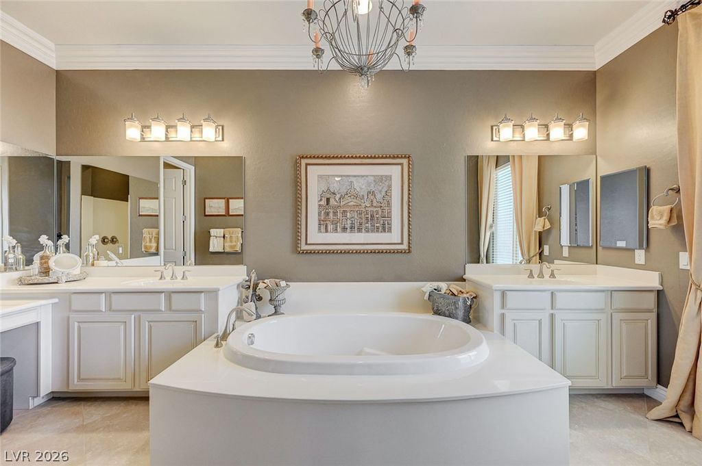 Image 29 of property listing at 15 Bel Air Greens Circle, Las Vegas, NV 89141