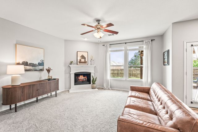 1081 W Sunset Boulevard, Celina, TX 75009