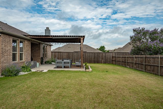 1081 W Sunset Boulevard, Celina, TX 75009