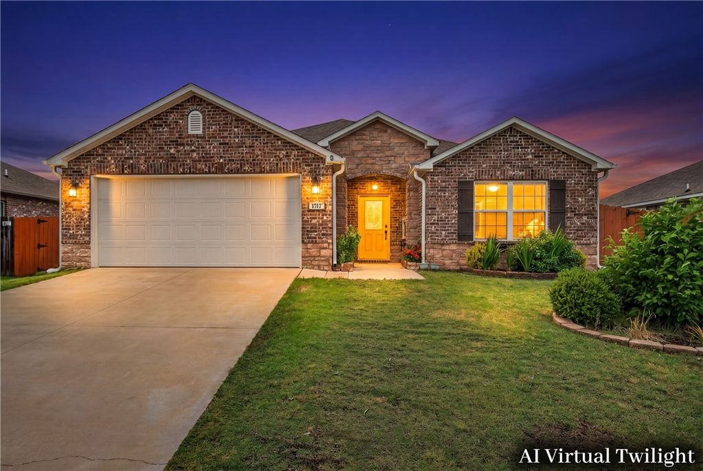 6702 SW Chalkstone Road, Bentonville, AR 72713