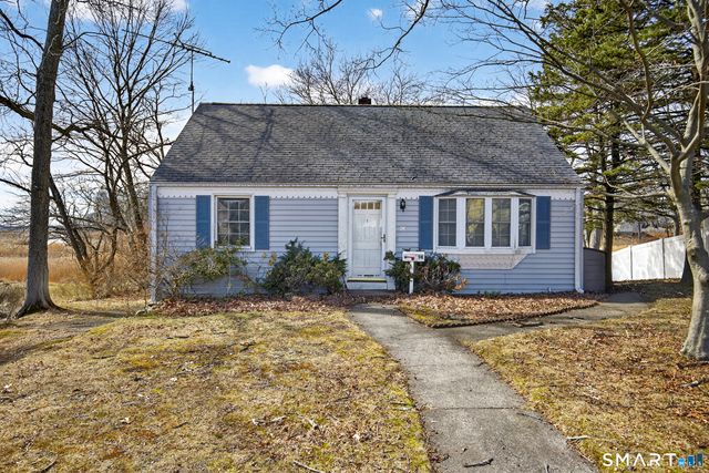 98 Oregon Avenue South, Milford, CT 06460