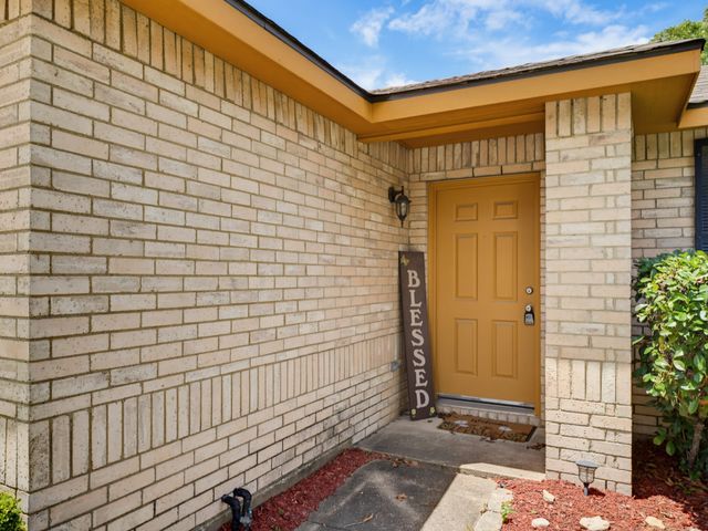 5053 Village Stone Court, Fort Worth, TX 76179