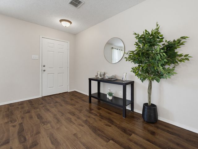 5053 Village Stone Court, Fort Worth, TX 76179
