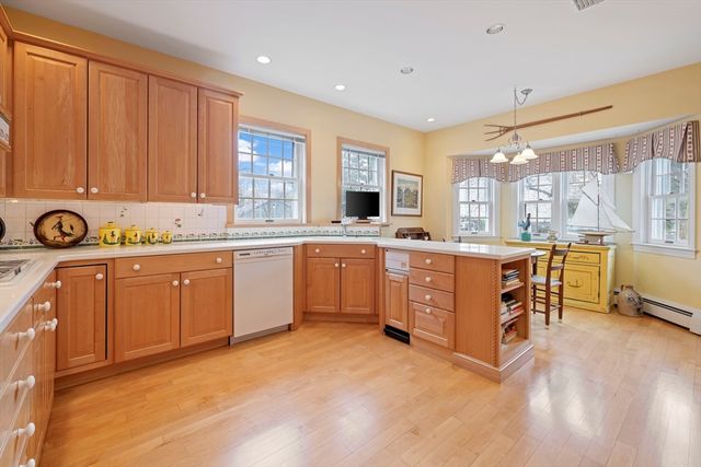3 Doaks Lane, Marblehead, MA 01945