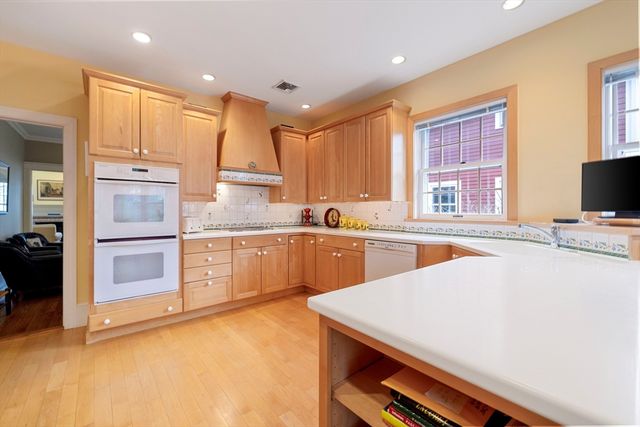 3 Doaks Lane, Marblehead, MA 01945