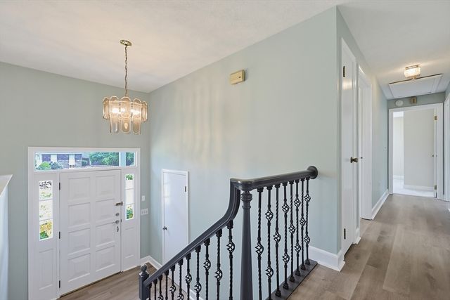 86 North Ave, Mendon, MA 01756