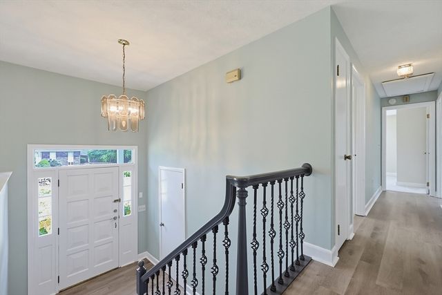 86 North Ave, Mendon, MA 01756