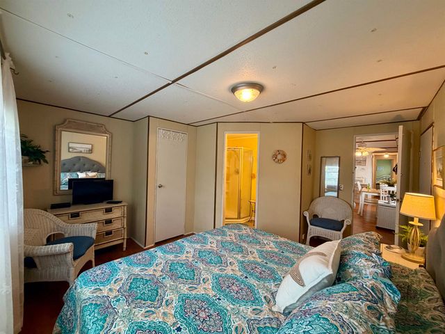 1722 Falcon, Surfside Beach, SC 29575