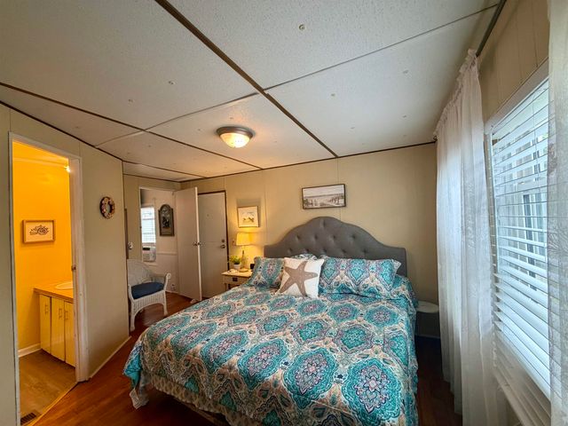 1722 Falcon, Surfside Beach, SC 29575