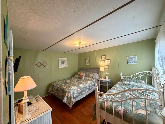 1722 Falcon, Surfside Beach, SC 29575