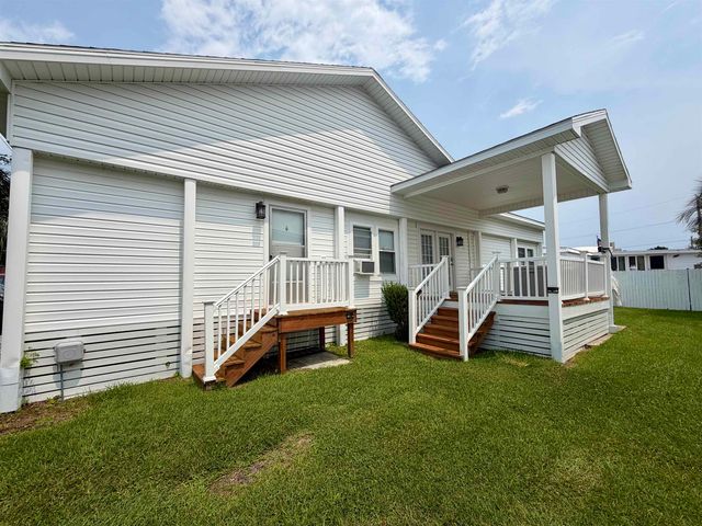 1722 Falcon, Surfside Beach, SC 29575
