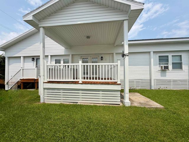 1722 Falcon, Surfside Beach, SC 29575