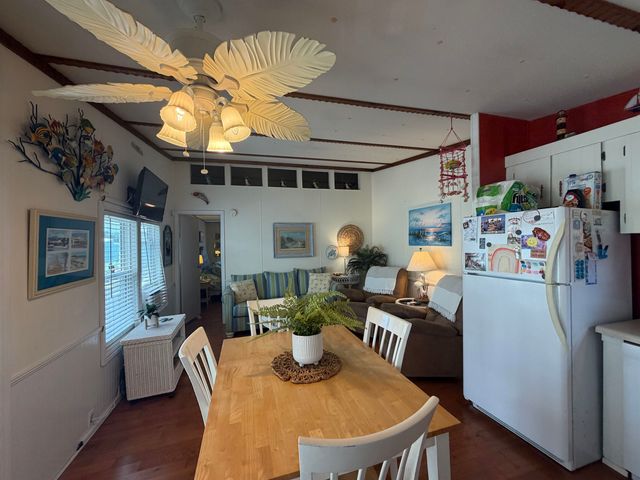 1722 Falcon, Surfside Beach, SC 29575