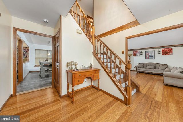 1122 RAINBOW CIRCLE, Pittsgrove, NJ 08318