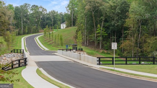 345 Staffin Drive, Senoia, GA 30276