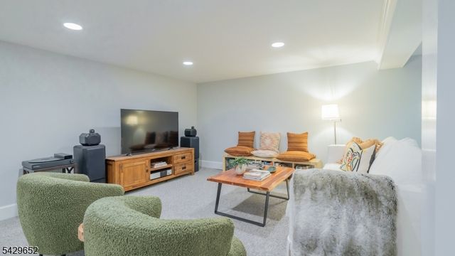 15 Brunswick Road, Montclair Twp., NJ 07042