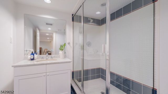 15 Brunswick Road, Montclair Twp., NJ 07042