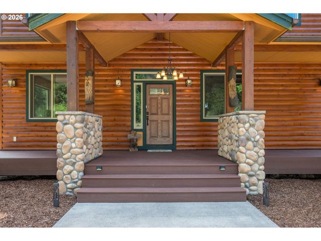 251 BEASLEY Rd, Kelso, WA 98626