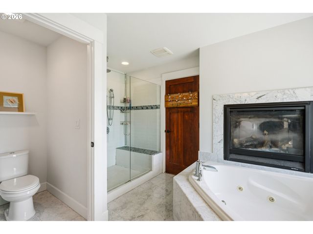 251 BEASLEY Rd, Kelso, WA 98626
