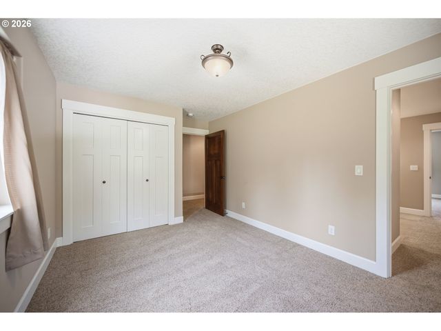251 BEASLEY Rd, Kelso, WA 98626