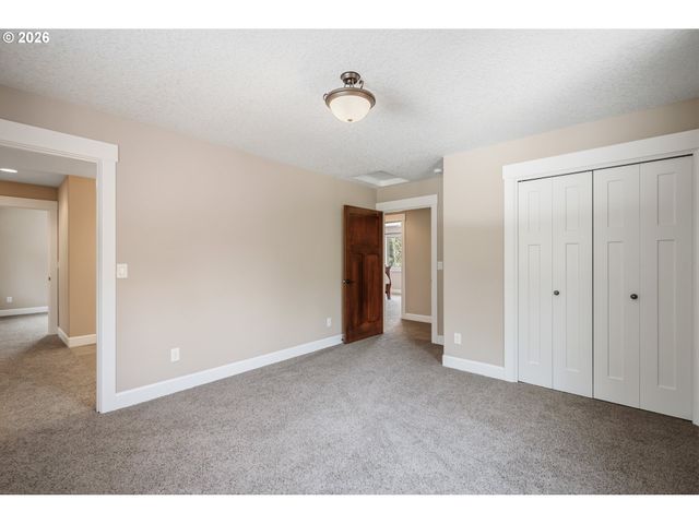 251 BEASLEY Rd, Kelso, WA 98626