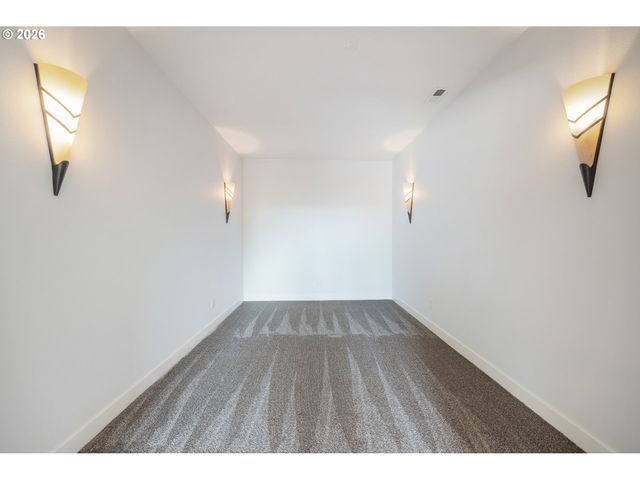 251 BEASLEY Rd, Kelso, WA 98626