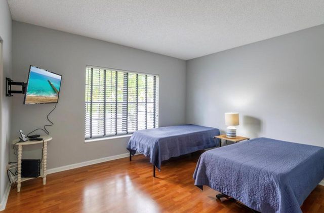 6666 Montego Bay Boulevard E, Boca Raton, FL 33433