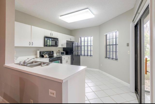 6666 Montego Bay Boulevard E, Boca Raton, FL 33433