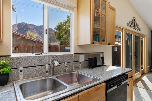53390 Avenida Navarro, La Quinta, CA 92253